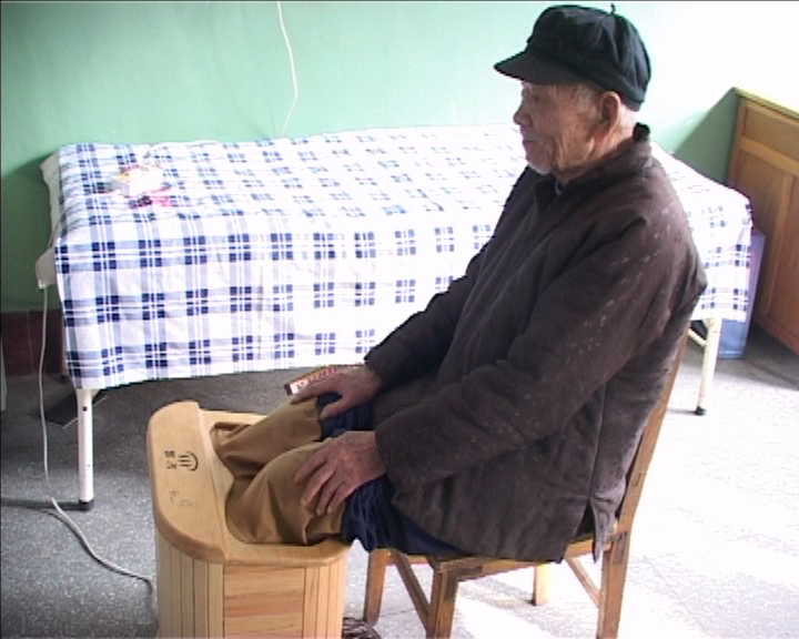 老年公寓里的老人看病很方便