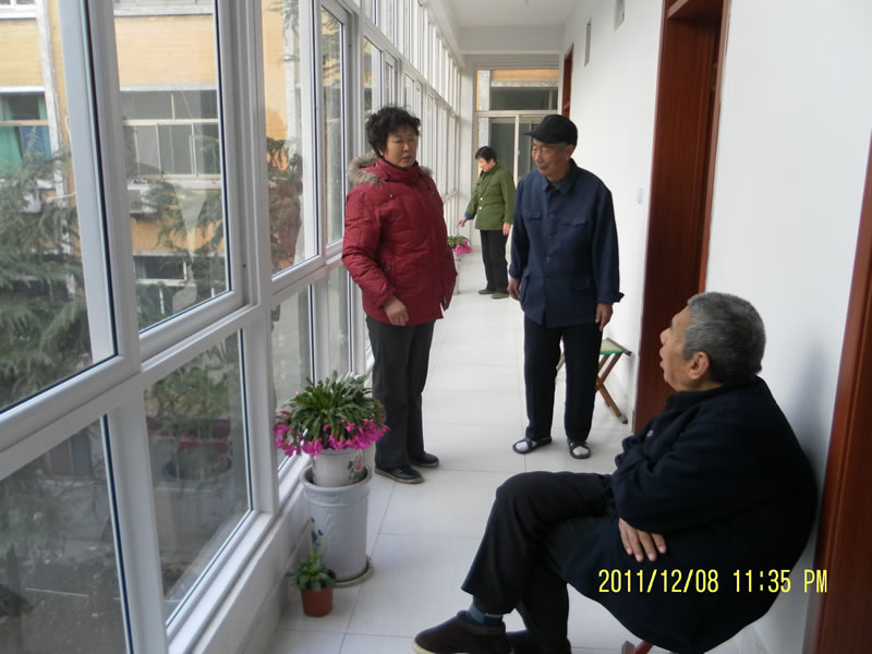 走廊也有地暖。