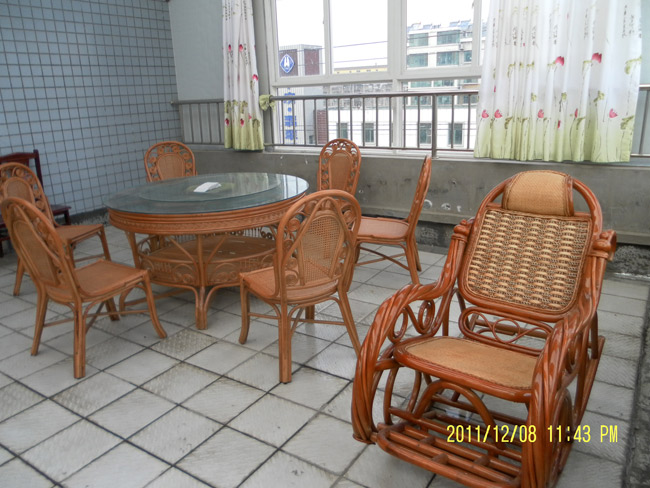 为老人们准备的摇椅