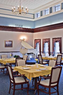 秋日健身要躲开大气逆温