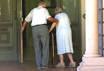 老年人是心律失常的高发人群