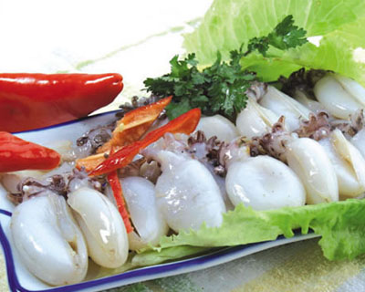 多吃墨鱼可美容塑身