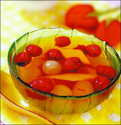 常饮桂圆汤可补血安眠驱寒养颜