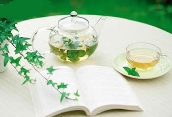 入秋喝汤润燥喝粥祛湿 八款药膳方综合调理