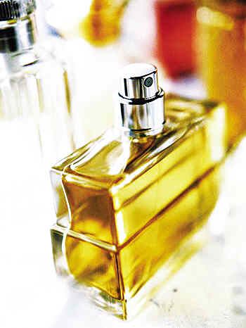 九成香水查出有害物质 影响人体生殖系统健康