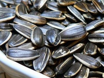 新年嗑瓜子 小心节后“瓜子病”