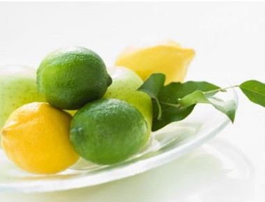 柠檬7种神秘功效:柠檬汁配橄榄油排胆结石