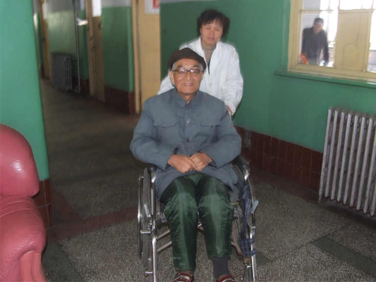 淄博养老院关心老人