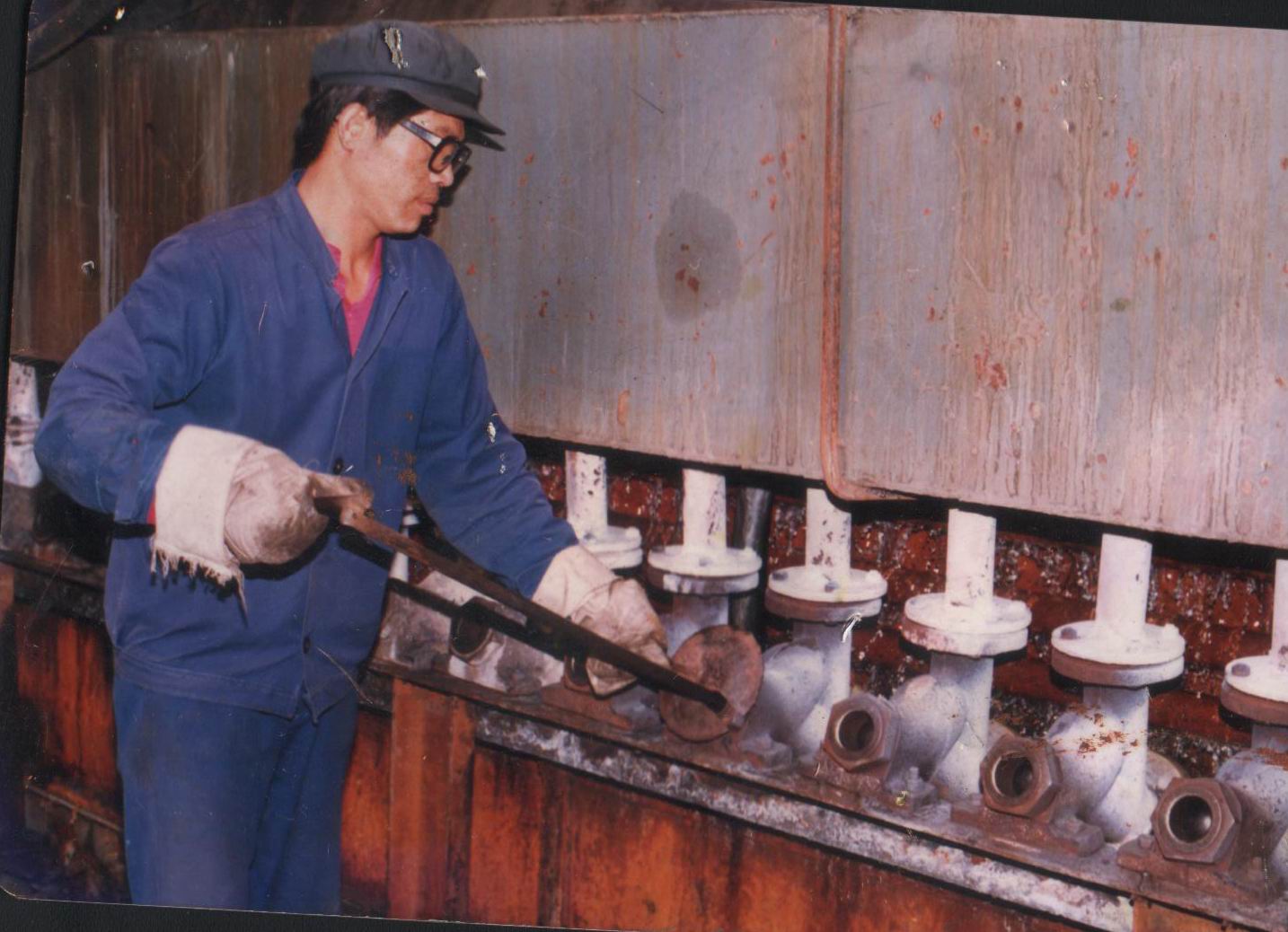 硫酸车间的体力活-投风眼