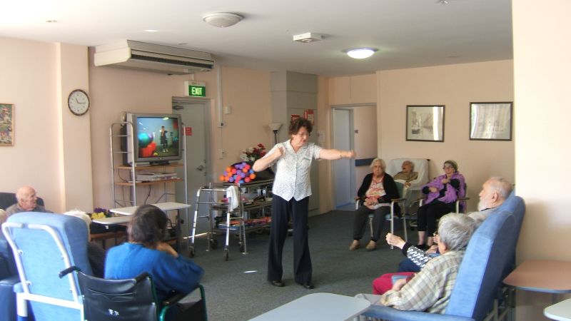 外国养老院里的老年人