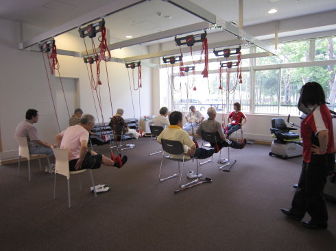 日本:养老院和幼儿园联谊