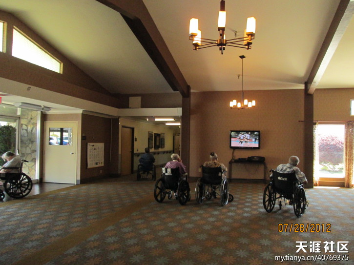 游遍美国：带你走进美国养老院