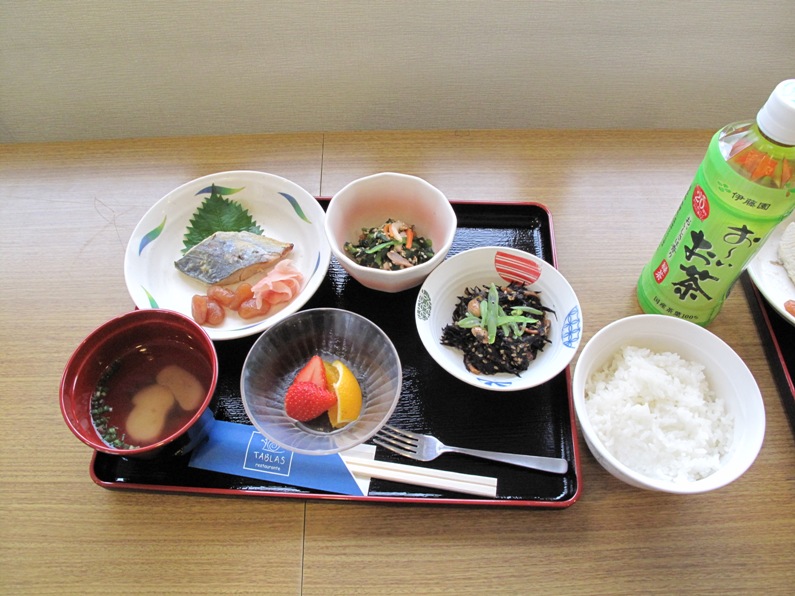 日本养老院每日提供给老人们的健康膳食